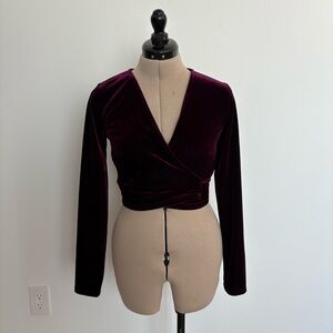 Forever 21 Womens Wrap Top Medium Deep Purple Wine Velvet Minimalist Lightweight